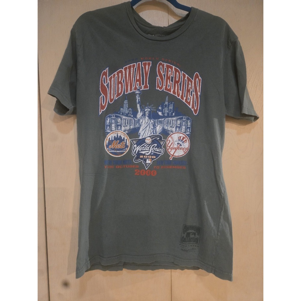 Mitchell & Ness Subway Series 2000 World Series Yankees Mets Graphic T Shirt...